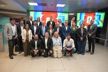 El equipo de Canal 5 y Antel TV para el Mundial
