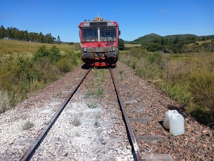Mujer de 71 años lesionada al ser rozada por tren Tacuarembó- Rivera 