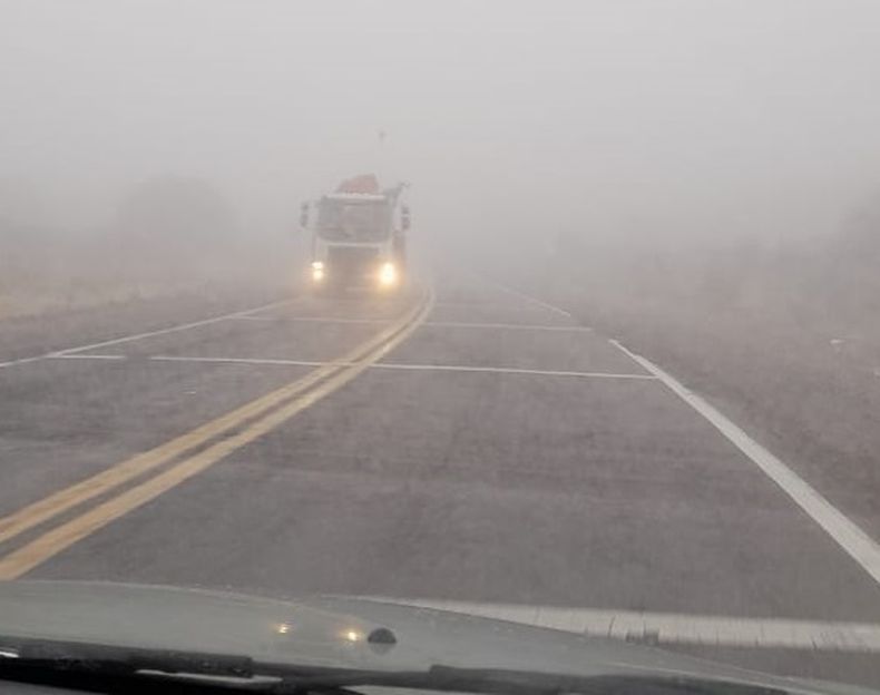 Rutas peligrosas por aumento de neblina 